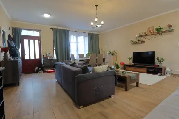 Eladó ingatlan, Csanytelek 7 szoba 270 m² 64.9 M Ft
