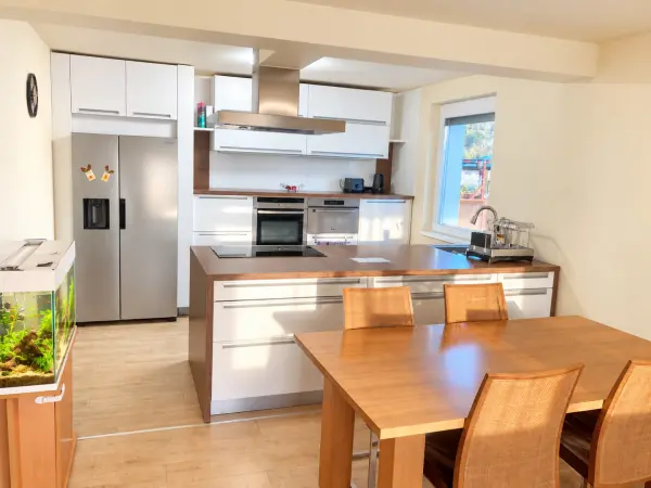 Eladó ingatlan, Csatár 5 szoba 240 m² 99 M Ft