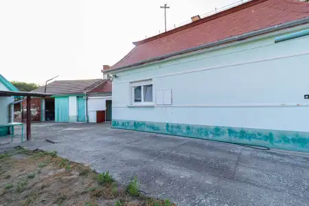 Eladó ingatlan, Csengőd 3+1 szoba 72 m² 23 M Ft