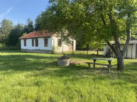 eladó ingatlan, Csesztve