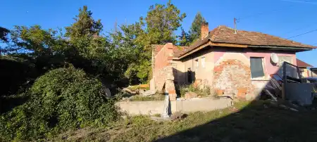eladó ingatlan, Csörög
