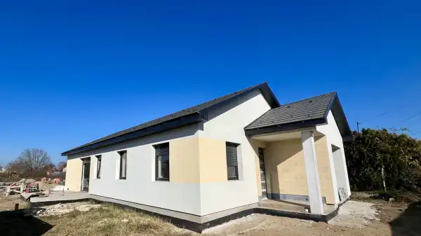 Eladó ingatlan, Dabas 4 szoba 95 m² 91.99 M Ft