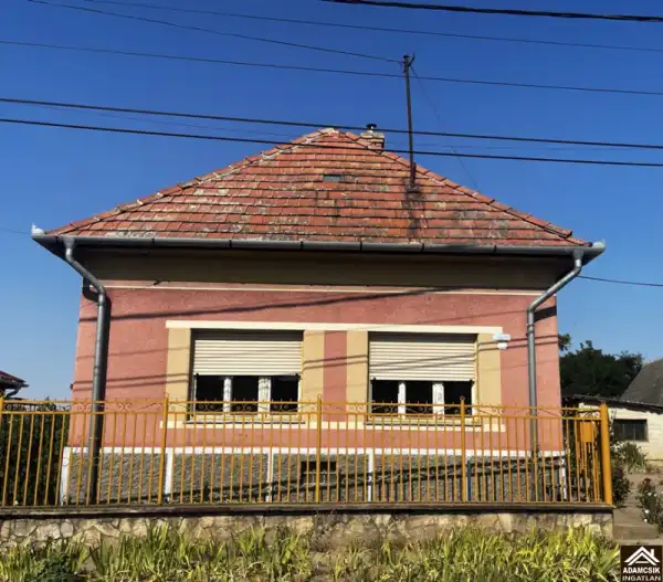 Eladó ingatlan, Dabas 2 szoba 66 m² 34.5 M Ft