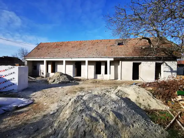 Eladó ingatlan, Dabas 1 szoba 65 m² 21.99 M Ft