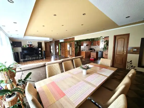 Eladó ingatlan, Dabas 4 szoba 127 m² 139.9 M Ft
