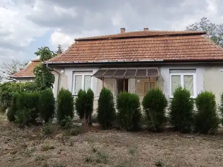 eladó ingatlan, Dánszentmiklós