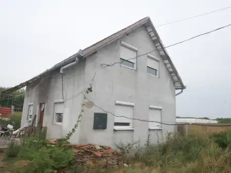 eladó ingatlan, Dánszentmiklós