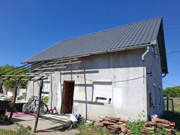 Eladó ingatlan, Dánszentmiklós 1 szoba 56 m² 19.9 M Ft