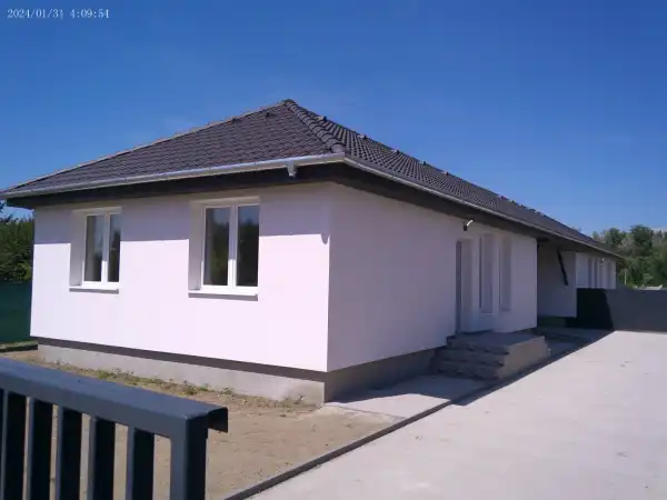 Eladó ingatlan, Dánszentmiklós 3 szoba 60 m² 48.9 M Ft