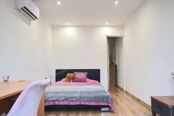Eladó ingatlan, Debrecen 5 szoba 240 m² 250 M Ft