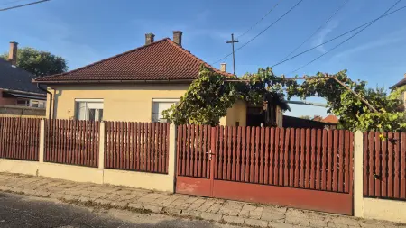 eladó ingatlan, Debrecen