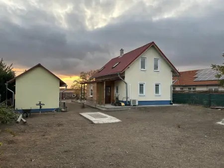 eladó ingatlan, Délegyháza