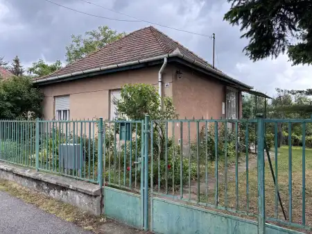 eladó ingatlan, Diósjenő