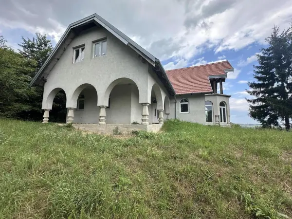 Eladó ingatlan, Dobronhegy 4 szoba 331 m² 49 M Ft