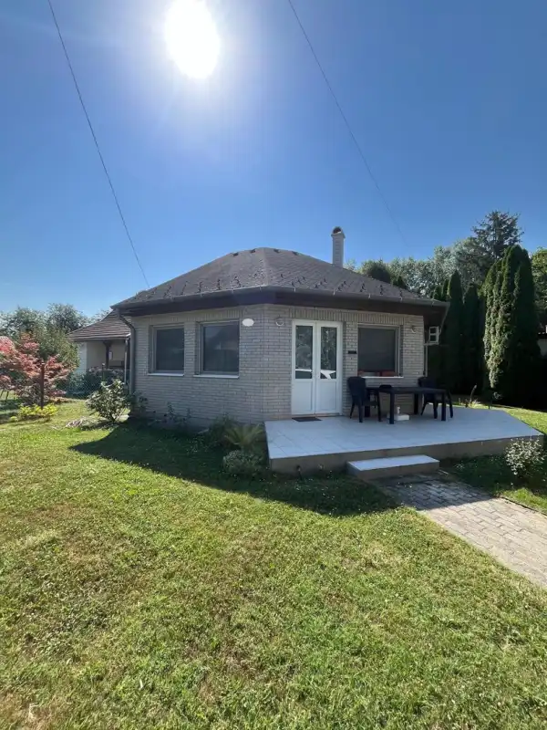 Eladó ingatlan, Dömsöd 3 szoba 80 m² 37.9 M Ft