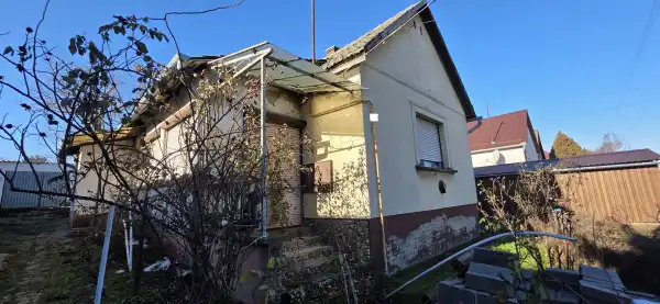 Eladó ingatlan, Dunaföldvár 5 szoba 90 m² 29.5 M Ft