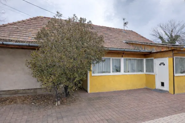 Eladó ingatlan, Dunaharaszti 3 szoba 110 m² 64.9 M Ft