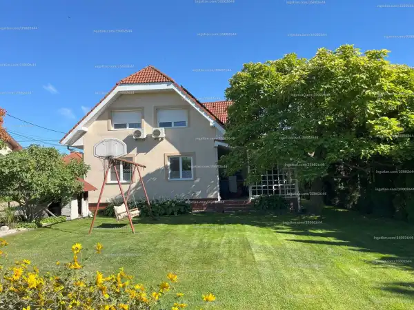 Eladó ingatlan, Dunaharaszti 7 szoba 300 m² 150 M Ft