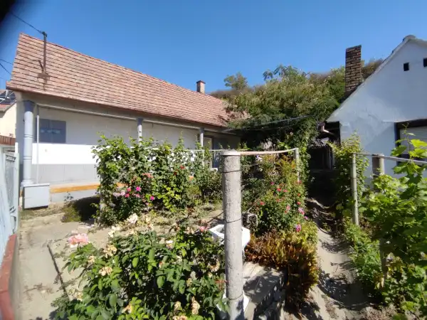 Eladó ingatlan, Dunaszekcső 4 szoba 72 m² 11.5 M Ft