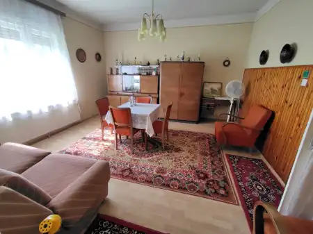 eladó ingatlan, Dunaszekcső