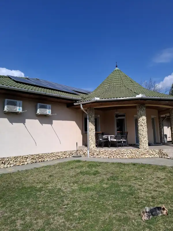 Eladó ingatlan, Dunaújváros 3 szoba 145 m² 145 M Ft