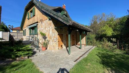 eladó ingatlan, Dunaújváros