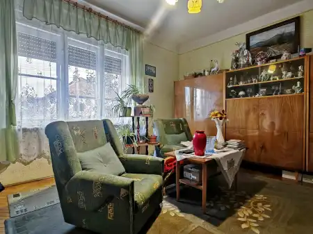 eladó ingatlan, Eger