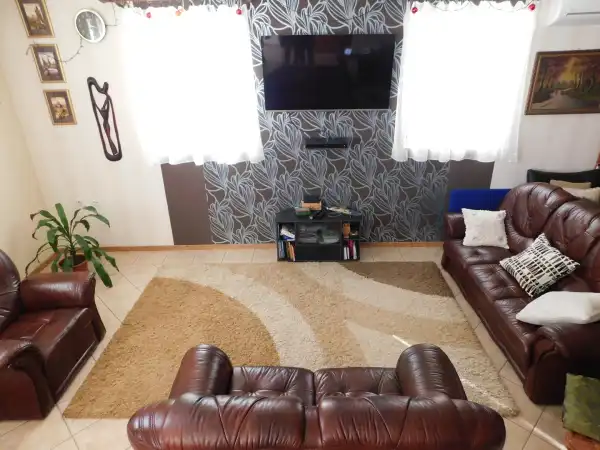 Eladó ingatlan, Eger 5 szoba 180 m² 94 M Ft