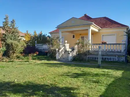eladó ingatlan, Eger