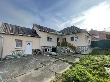 eladó ingatlan, Eger