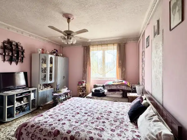 Eladó ingatlan, Eger 5 szoba 130 m² 44.9 M Ft