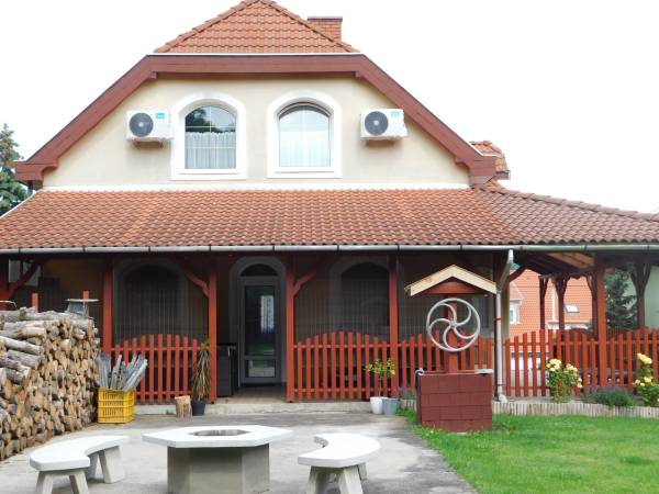 eladó ingatlan, Egerszalók
