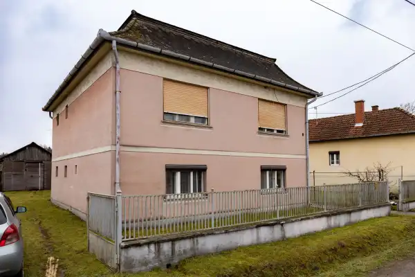 Eladó ingatlan, Egyházasgerge 4 szoba 180 m² 18 M Ft