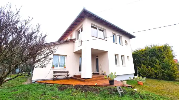 Eladó ingatlan, Érd 5 szoba 158 m² 124.9 M Ft
