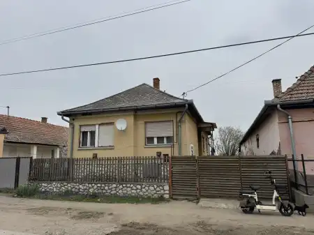 eladó ingatlan, Erdőtelek