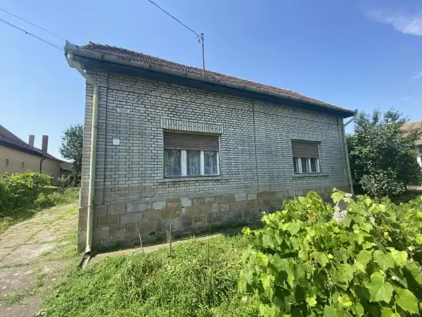 Eladó ingatlan, Érsekvadkert 4 szoba 120 m² 24.9 M Ft