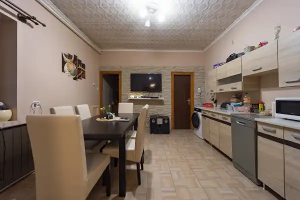 Eladó ingatlan, Érsekvadkert 2 szoba 72 m² 21.9 M Ft