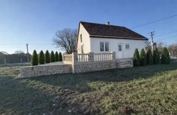 Eladó ingatlan, Gávavencsellő 2+1 szoba 75 m² 14.9 M Ft