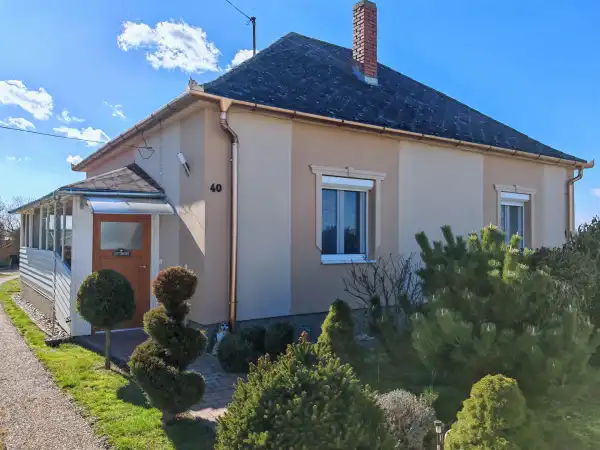 Eladó ingatlan, Gelse 4 szoba 100 m² 55 M Ft