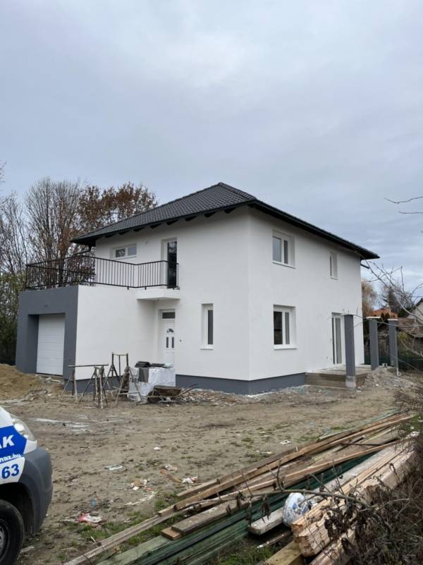eladó ingatlan, Göd