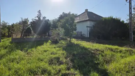 eladó ingatlan, Golop