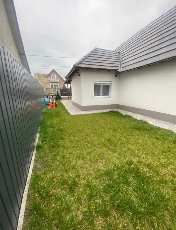 Eladó ingatlan, Gyál 3+3 szoba 100 m² 85 M Ft