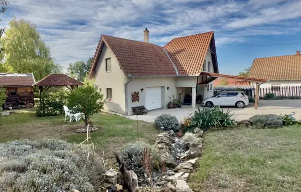 Eladó ingatlan, Gyenesdiás 2+1 szoba 100 m² 117 M Ft