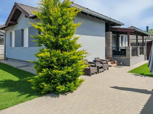 Eladó ingatlan, Gyömrő 5 szoba 90 m² 125.9 M Ft