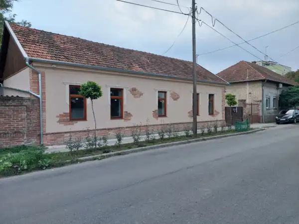 Eladó ingatlan, Gyula 3 szoba 105 m² 109 M Ft