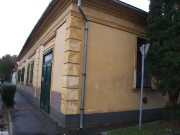 Eladó ingatlan, Gyula 1 szoba 83 m² 14.9 M Ft