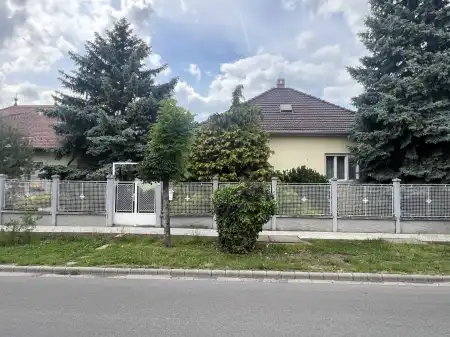 eladó ingatlan, Gyula