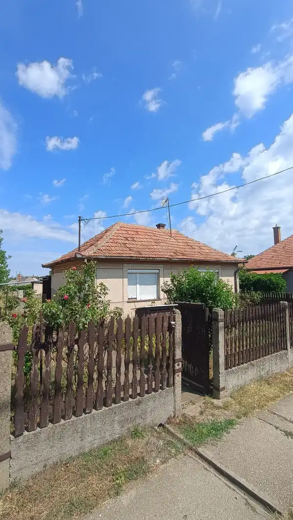 Eladó ingatlan, Hajdúböszörmény 2 szoba 68 m² 42 M Ft