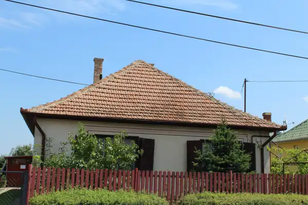 Eladó ingatlan, Hajdúböszörmény 3 szoba 120 m² 45 M Ft