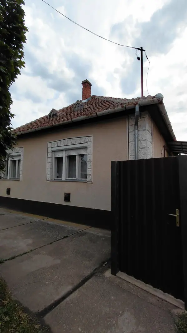 Eladó ingatlan, Hajdúböszörmény 2 szoba 90 m² 62 M Ft